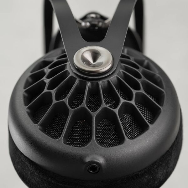 MEZE AUDIO 105 AER (M-105A)